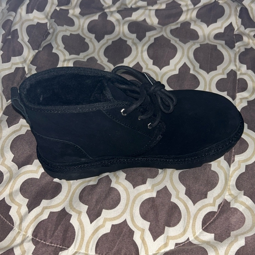 Black High-Rise Uggs